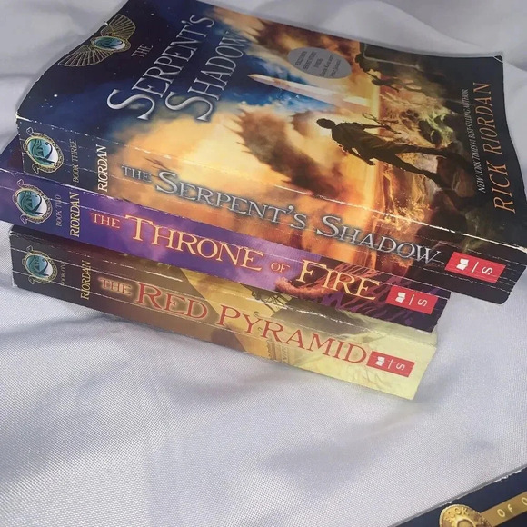 The Heroes of Olympus And The King Chronicles Set Of 6 Paperback Rick Riordan - Picture 4 of 12